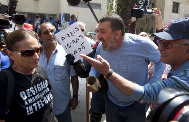 articles/2012/11/02/the-facts-more-horrifying-than-gideon-levy/right-wing-openz_e9olgg