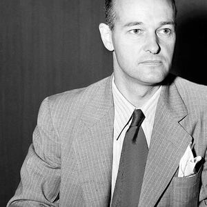 articles/2011/12/09/george-kennan-by-john-lewis-gaddis-reviewed/George-Kennan-cheat_d8dafm