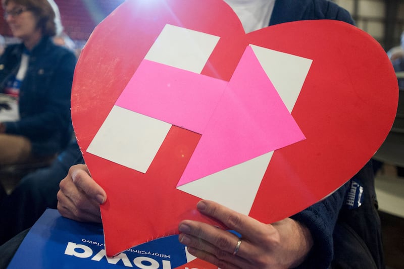 articles/2016/02/07/hillary-is-confused-about-feminism-bernie-supporters-say/160208-kucinich-clinton-tease_s9o3xs
