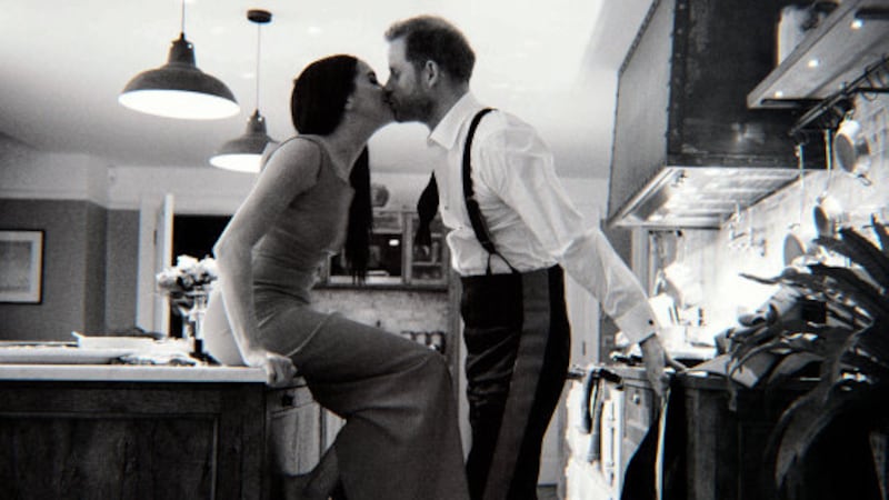 221205-Harry-Meghan-tease_w5q1t0.jpeg_nlhpki