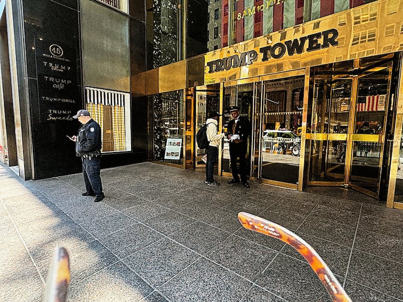 photograph of Trump Tower
