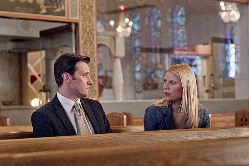articles/2013/11/03/still-positive-shows-why-homeland-hasn-t-jumped-the-shark-yet/131103-romano-homeland-tease_iinhf2