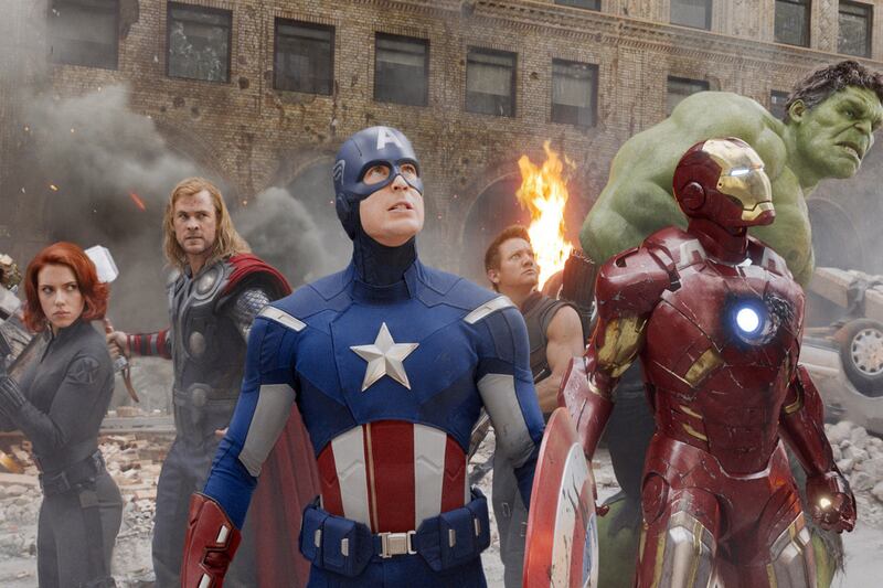 articles/2015/02/24/eleven-years-after-spider-man-2-what-went-wrong-with-the-superhero-movie/131210-overstuffed-superhero-movies-tease_dhzosy
