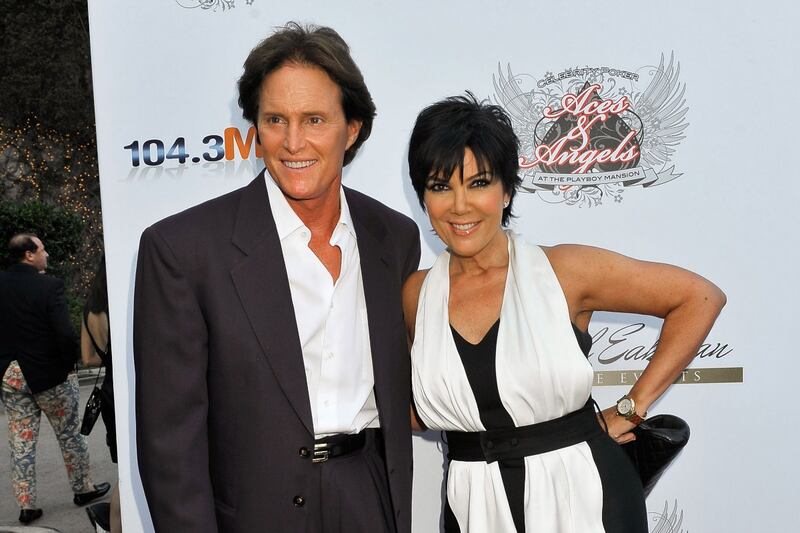 articles/2013/10/09/bruce-jenner-and-kris-kardashian-split-up-lamar-odom-pleads-not-guilty-to-dui/bruce-kris-jenner-split-cheat_sh4cok