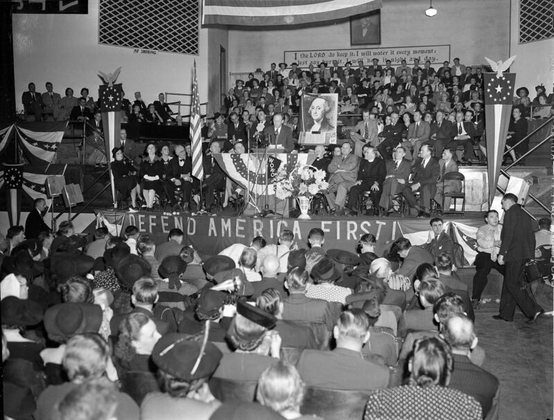 articles/2016/07/23/donald-trump-s-plagiarized-anti-semitic-slogan/160722-kazin-anti-semetic-slogan-embed-1_op3bxk