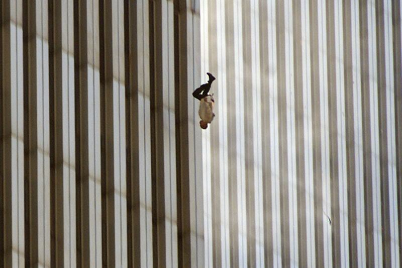 articles/2011/09/11/9-11-anniversary-andrew-sullivan-christopher-dickey-and-more-daily-beast-and-newsweek-coverage/falling-man-stern_uwuxzm