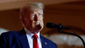 2023-02-14T183207Z_449935228_RC2QMX9L1D0E_RTRMADP_3_USA-TRUMP-NEW-YORK_rsi3wj