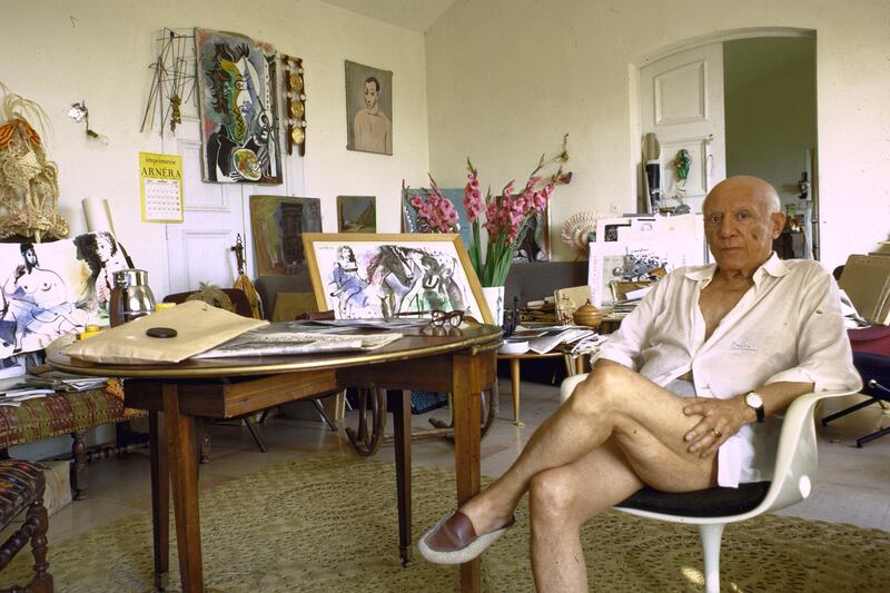 articles/2016/07/09/how-a-plane-crash-left-a-picasso-painting-lost-at-sea/160708-mcnearny-picasso-lost-art-embed-4_sckfx5