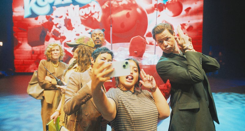 Catherine O’Hara, Kathryn Hahn, Dewayne Perkins, Chase Sui Wonders, Keyla Monterroso Mejia and Ike Barinholtz