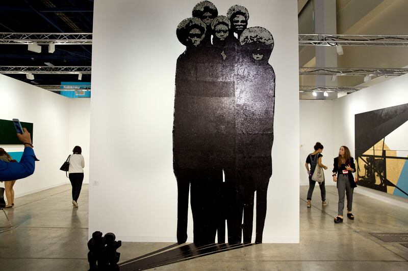 galleries/2016/12/05/politics-fires-up-art-basel-miami-2016/161204-art-basel-miami-gal-07_gu81bo