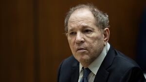 2022-10-04T181546Z_1359375313_RC2GUW9IKGG1_RTRMADP_3_PEOPLE-HARVEY-WEINSTEIN_yemcbf