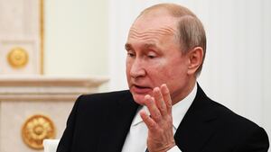 190729-rawnsley-putin-poison-tease_sfhigh