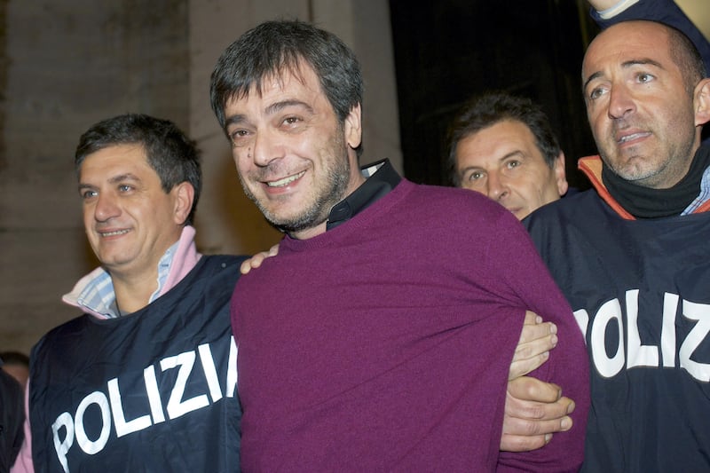 articles/2014/05/29/jailed-italian-crime-boss-says-mafia-helped-berlusconi-government/140529-nadeau-mob-boss-tease_nqvmfh