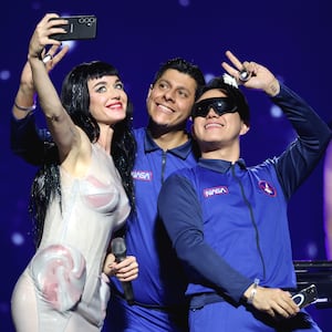 MEXICO CITY, MEXICO - APRIL 23: Katy Perry takes a selfie with fans onstage during the Katy Perry The Lifetimes Tour 2025 at CDMX Arena on April 23, 2025 in Mexico City, Mexico. (Photo by Kevin Mazur/Kevin Mazur/Getty Images for Katy Perry)