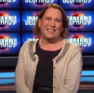 211218-jeopardy-amy-schneider-tease-01_acwhnn