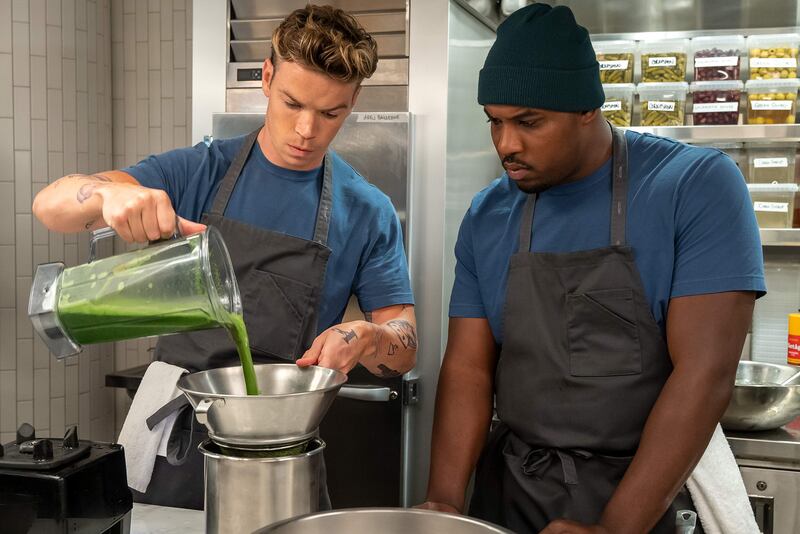 Will Poutler and Lionel Boyce cook in an episode of The Bear.