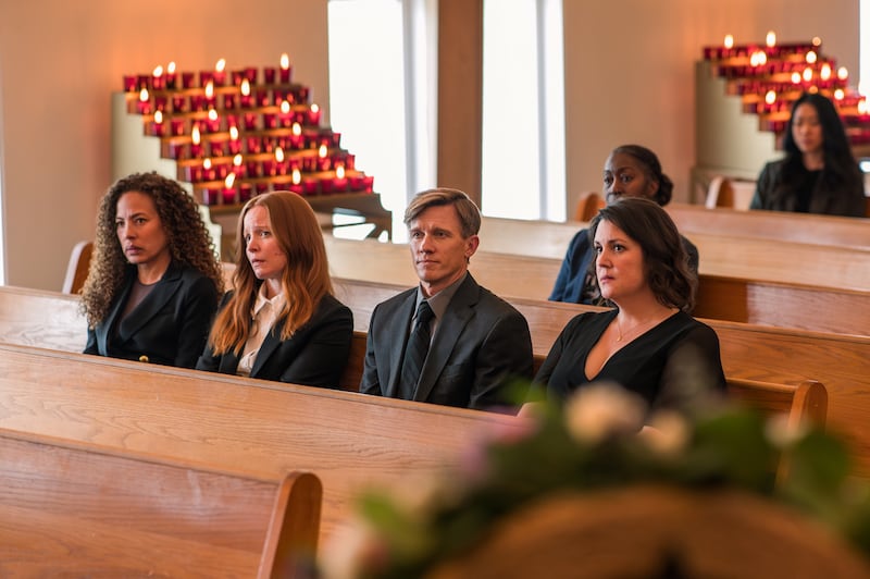 Tawny Cypress as Taissa, Lauren Ambrose as Van, Warren Kole as Jeff Sadecki and Melanie Lynskey as Shauna.