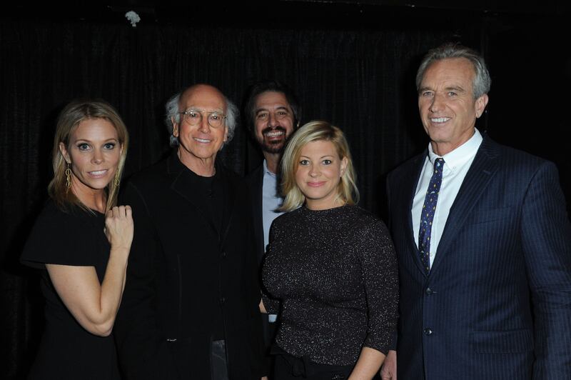 LOS ANGELES, CA - MARCH 01:  (L-R) Cheryl Hines, Larry David, Ray Romano, Guest and Robert Kennedy Jr. attend Keep It Clean To Benefit Waterkeeper Alliance on March 1, 2018 in Los Angeles, California.