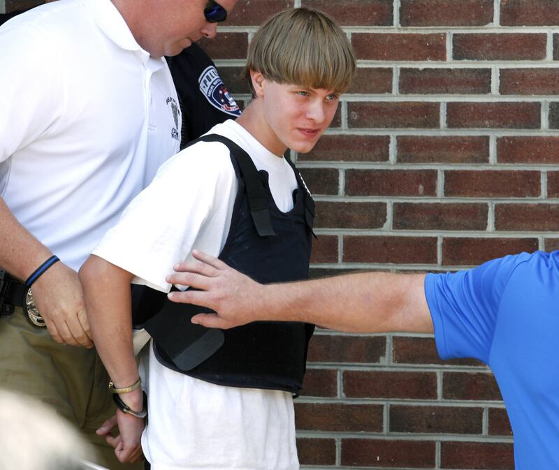 articles/2015/06/20/dylann-roof-visited-slave-plantations-confederate-landmarks-before-massacre/150620-miller-manifesto-timeline-embed12_na8oyl