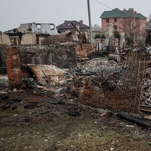 2022-03-30T184939Z_1948459826_RC2VCT9DCRU2_RTRMADP_3_UKRAINE-CRISIS-KYIV-DEFENCE_wgoh8w