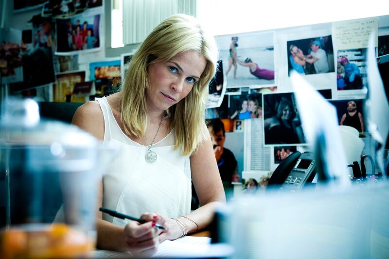 articles/2014/06/19/chelsea-handler-may-actually-revolutionize-talk-shows/140619-fallon-handler-tease_gajeqw