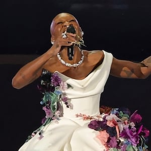 HOLLYWOOD, CALIFORNIA - MARCH 02: (L-R) Cynthia Erivo and Ariana Grande perform onstage during the 97th Annual Oscars at Dolby Theatre on March 02, 2025 in Hollywood, California.  (Photo by Kevin Winter/Getty Images)
