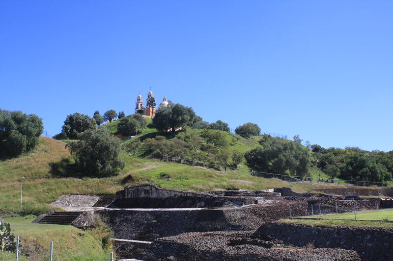 articles/2016/12/04/mexico-is-hiding-the-world-s-largest-pyramid/161202-oconnor-pyramid-cholula-embed1_jrinn5