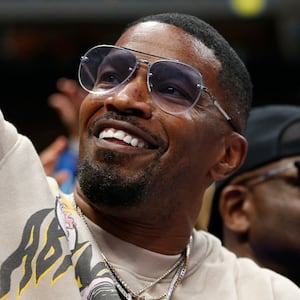 2021-11-28T042559Z_55687533_MT1USATODAY17246457_RTRMADP_3_NBA-WASHINGTON-WIZARDS-AT-DALLAS-MAVERICKS_evwbk0
