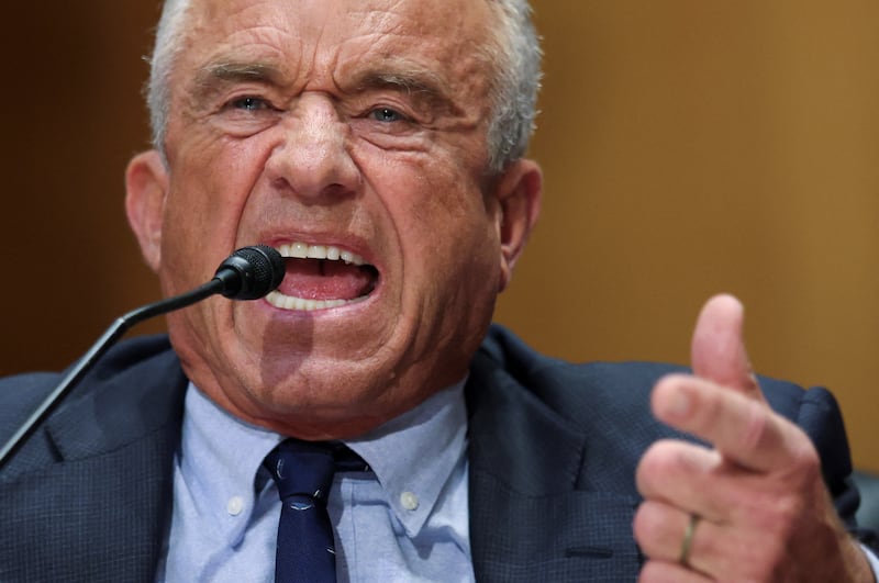 U.S. Health and Human Services Secretary Robert F. Kennedy Jr., testifies before a Senate Finance Committee hearing on President Donald Trump's 2026 health care agenda, on Capitol Hill in Washington, D.C., U.S., September 4, 2025. REUTERS/Jonathan Ernst     TPX IMAGES OF THE DAY