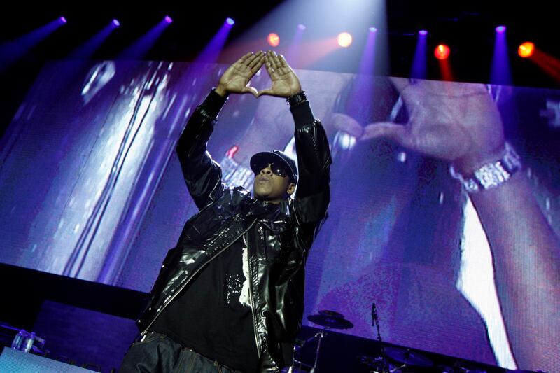 articles/2013/03/12/jay-z-just-can-t-get-away-from-illuminati-rumors/130312-Samuels-Jay_Z-tease_tadchp