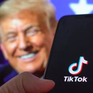 //zephr.thedailybeast.com/trumps-executive-order-banning-tiktok-downloads-blocked-by-federal-judge