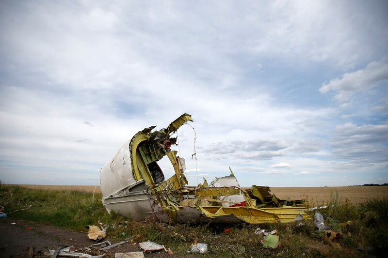 articles/2015/07/17/how-we-know-russia-shot-down-mh17/150716-miller-mh17-embed2_rgevlp