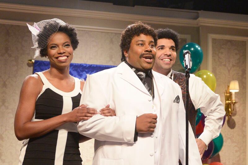 articles/2014/01/19/how-did-sasheer-zamata-do-in-her-saturday-night-live-debut/140119-fallon-snl-tease_z0rrub