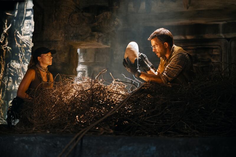 Scarlett Johansson and Jonathan Bailey.