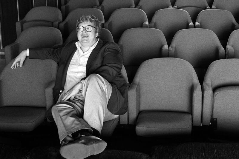 articles/2015/01/15/10-biggest-2015-oscar-snubs-and-surprises-women-black-people-the-lego-movie-and-more/140701-stern-ebert-embed_kn7b70