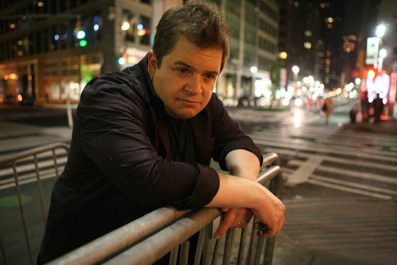 articles/2013/12/27/patton-oswalt-sounds-off-on-stand-up-s-critics-and-why-comedians-should-win-oscars/131226-stern-patton-oswalt-tease_jujoyp