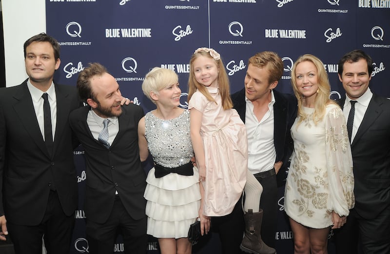 The movie "Blue Valentine" depicts a failing marriage and stars Michelle Williams as Cindy and Ryan Gosling as Dean.