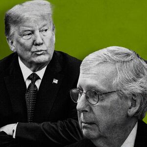 221003-TNA-Trump-McConnell-tease_m23uzy