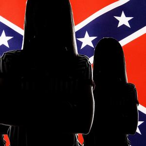 181102-holloway-confederate-torch-tease_surwuw