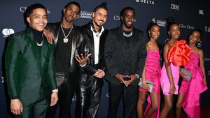 Sean “Diddy” Combs poses with his six eldest kids.