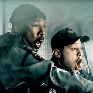 Eddie Murphy and Pete Davidson in 'The Pickup'