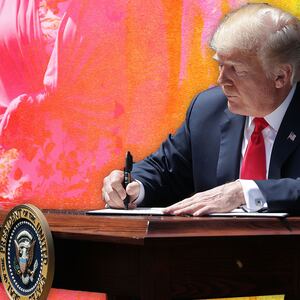 180503-allen-trump-tease_grosac
