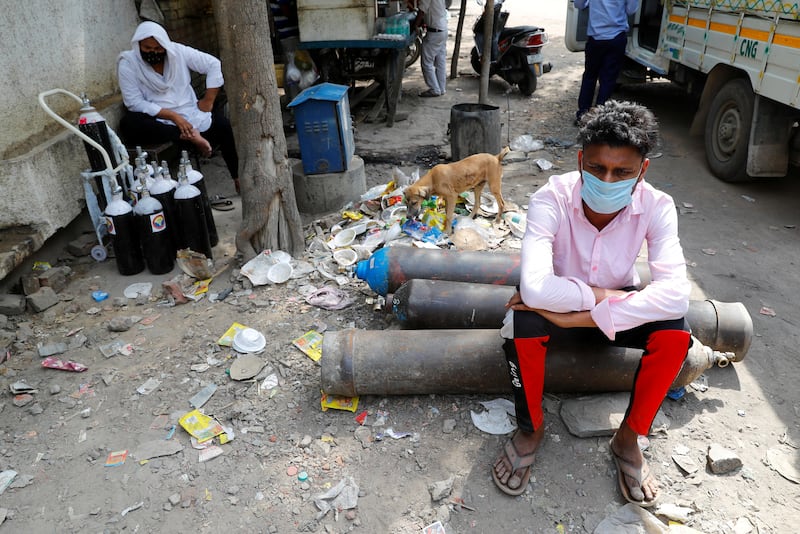 2021-04-29T171320Z_1358620779_RC2T5N9U2WN9_RTRMADP_3_HEALTH-CORONAVIRUS-INDIA-OXYGEN_lcagxw
