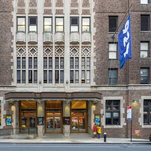 A photo of the facade of the 92 St. Y on the Upper East Side of Manhattan.