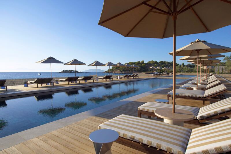 galleries/2014/01/07/the-best-of-the-best-places-to-visit-in-2014-photos/best-travel-2013-pool_x8km9r