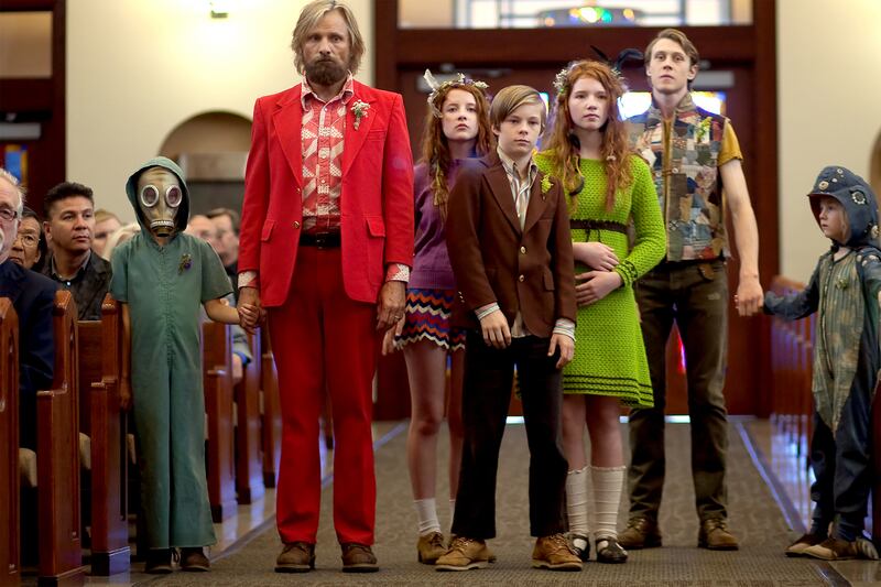 articles/2016/01/31/the-best-of-sundance-2016-the-birth-of-a-nation-viggo-mortensen-and-more/160130-stern-best-sundance-embed1_zzwtuf