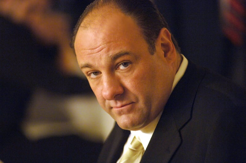 articles/2013/06/19/former-sopranos-star-james-gandolfini-dead-at-51/130619-james-gandolfini-obit-sopranos1-tease_rmruc2