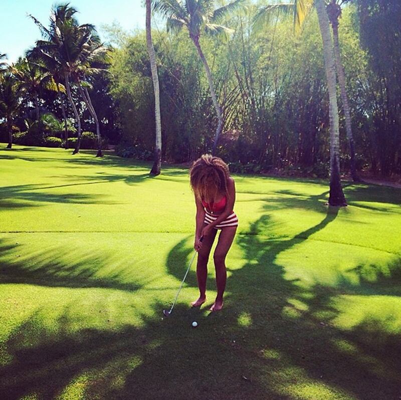 articles/2014/04/11/beyonce-accused-of-photoshopped-thigh-gap-joe-zee-rumored-to-move-to-yahoo/140411-fashion-cheat-beyonce_nixkqd