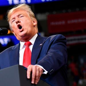 190618-lewis-trump-rally-tease_faohok