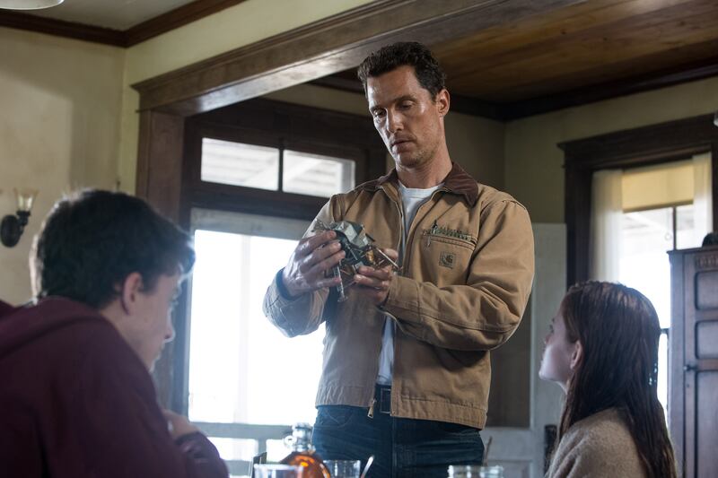 Timothée Chalamet, Matthew McConaughey and Mackenzie Foy.